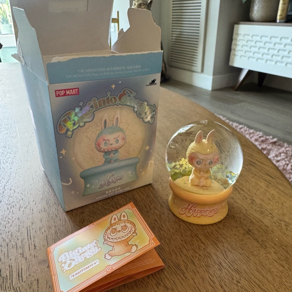 Labubu Big Into Energy Series Snow Globe - Happiness